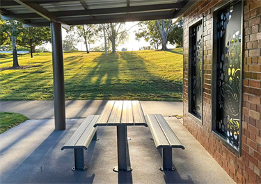 ANZAC_park_shelter4.png