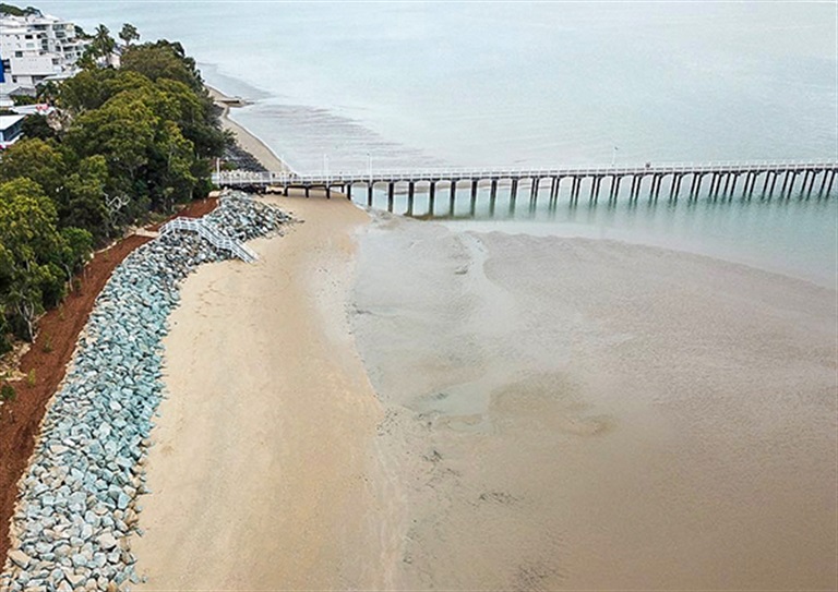 Urangan sea wall 2025