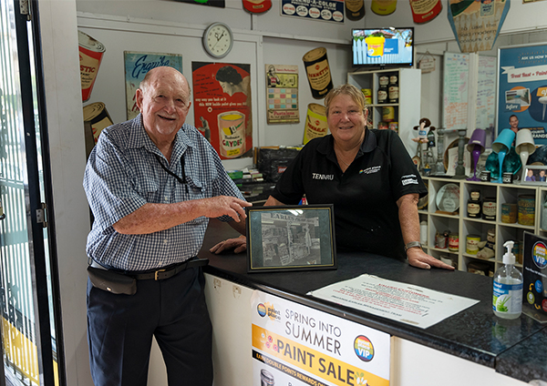 Earles paint place, buy local gift card, 600