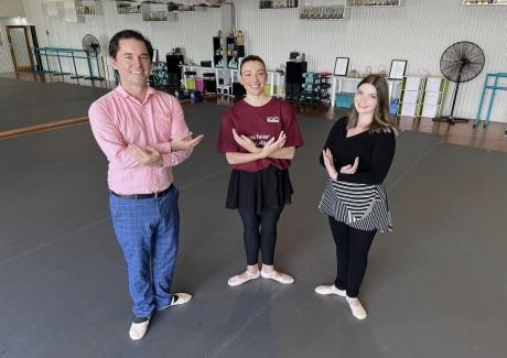 Mayor george seymour with queensland ballet instructor and tiarni reid