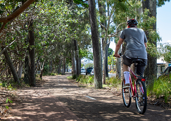 Riding esplanade